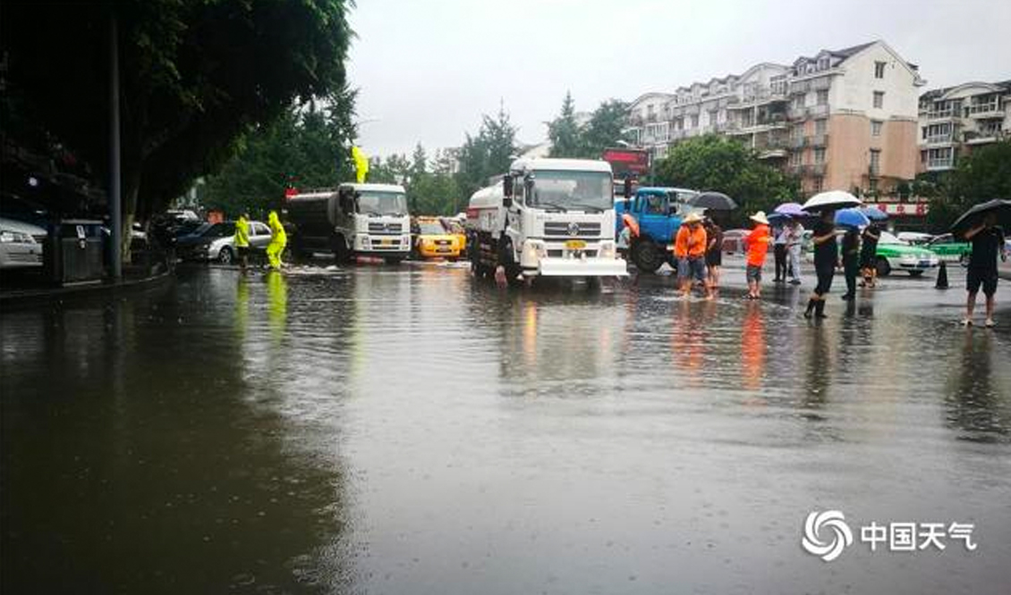 聚焦强降雨 我们在行动